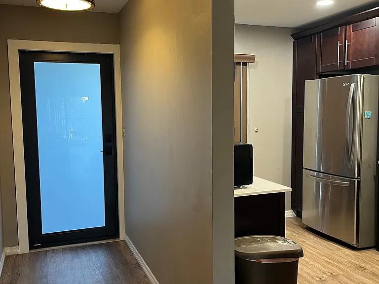 1033 Banks Rd #203 — Photo 3