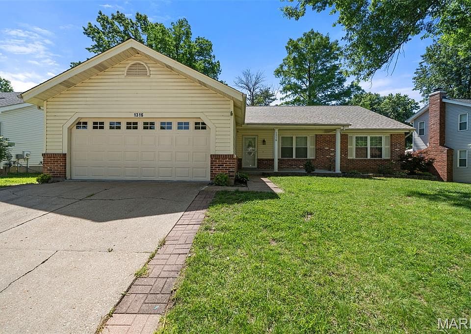 1st image of 1316 Westbrooke Terrace Dr