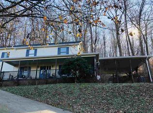 1656 Buena Vista Dr, Huntington, WV 25704