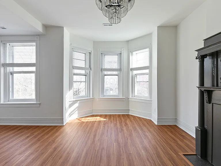 1619 W Grace St — Photo 36