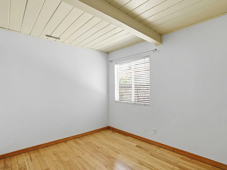2102 Overhill Rd #A — Photo 13