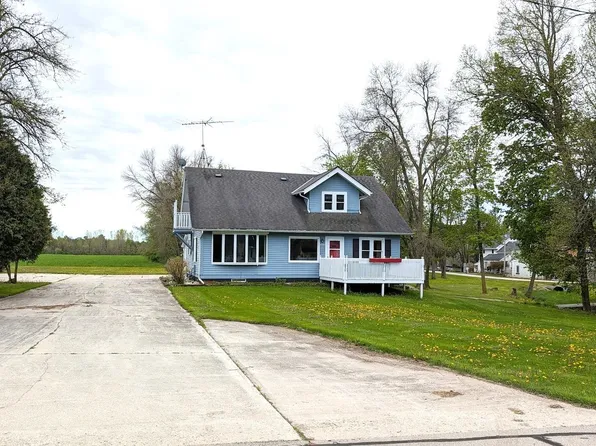 10007 Reifs Mills Rd, Whitelaw, WI 54247