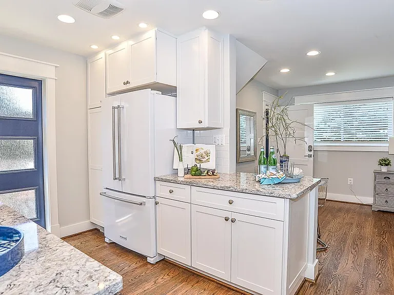 Counter depth French door fridge