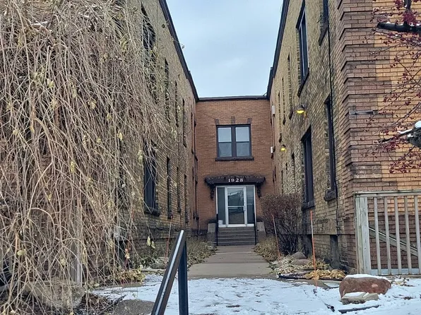 1928 Aldrich Ave S #B202, Minneapolis, MN 55403