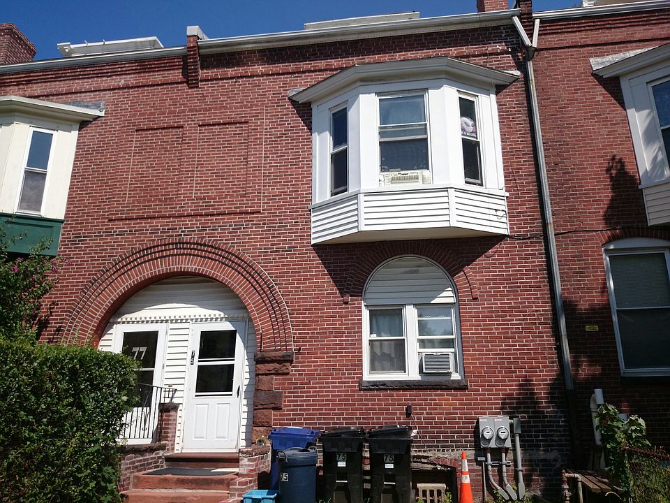 2nd image of 75 Franklin St