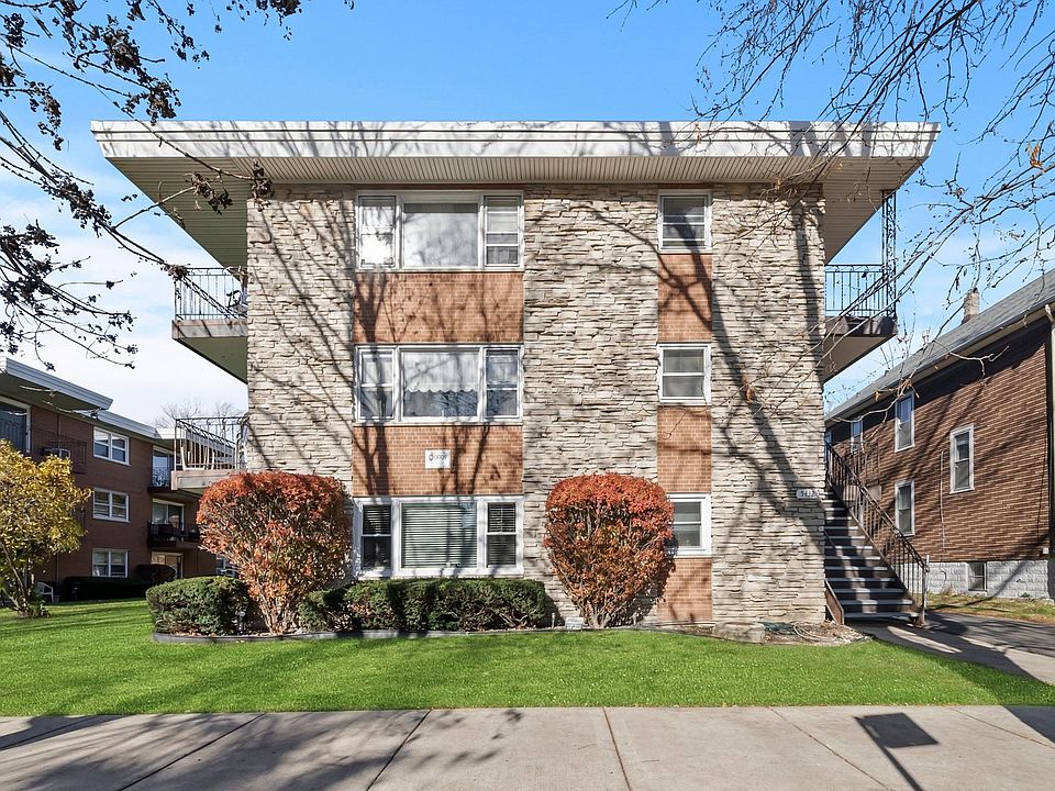 1st image of 5432 W Windsor Ave APT 3A
