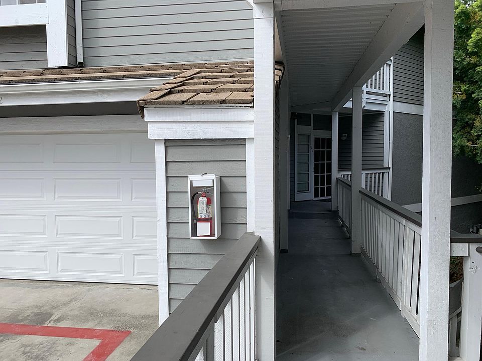 2nd image of 10401 Garden Grove Blvd APT 22