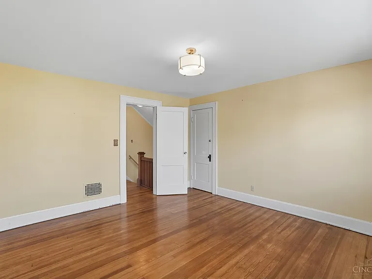 3017 Hull Ave — Photo 20