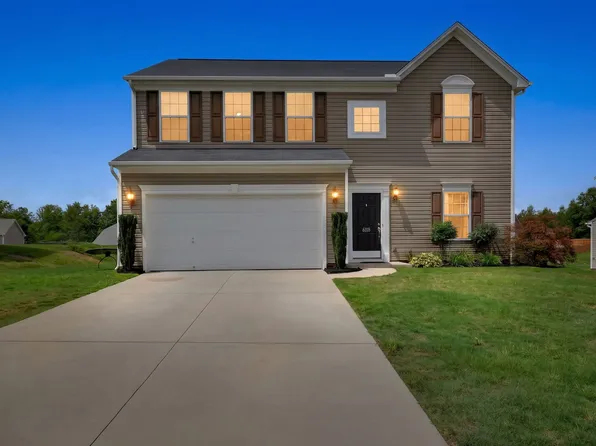 408 Sweeny Ct, Boiling Springs, SC 29316