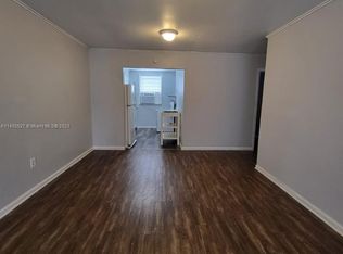 1426 NE 135th St #1, Miami, FL 33161