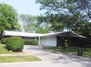 1420 S Carson Ct, Homewood, IL 60430