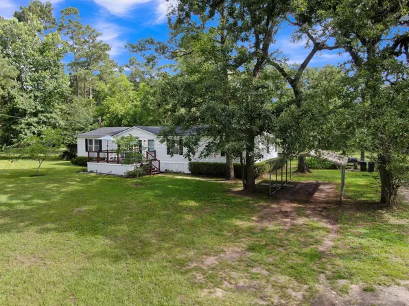 138 Cedar Ct, Magnolia, TX 77355