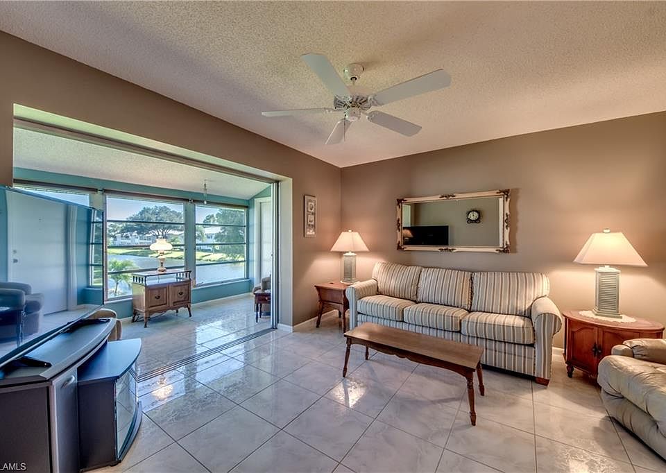 1st image of 6915 Edgewater Cir #4-C