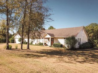 49 Forrest School Rd, Corinth, MS 38834