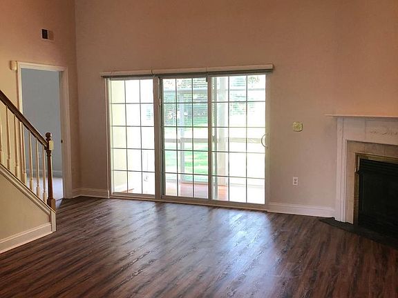 5th image of 544 Penny Ln #C83