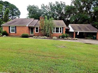 805 S Bridge St, Morrilton, AR 72110