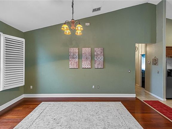 5th image of 2985 Vintage View Cir