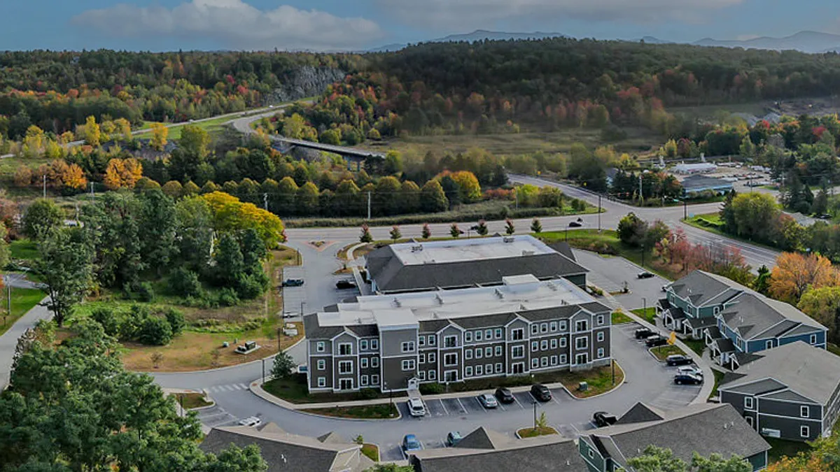 Building Photo - Gardenside Commons