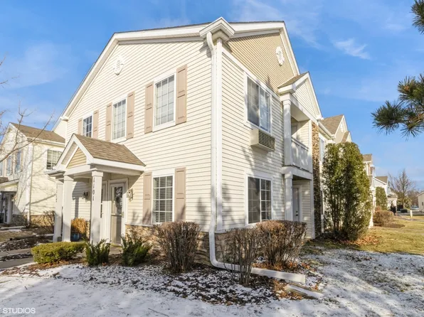 1101 Silverstone Dr #0, Carpentersville, IL 60110