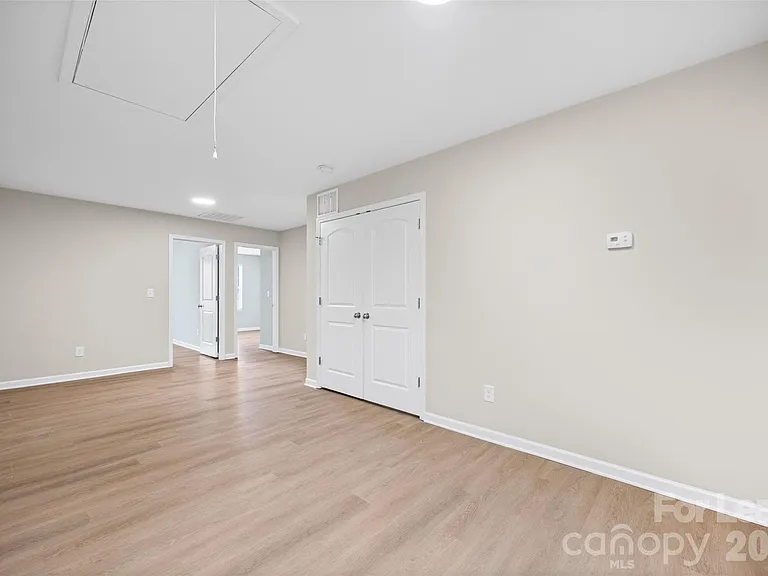 9612 Brackenview Ct — Photo 18