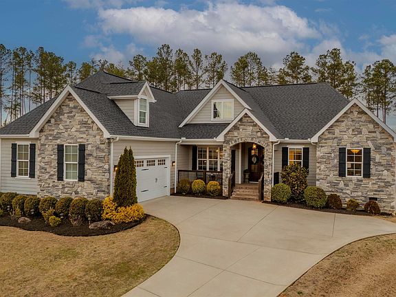 2nd image of 213 Kittansett Ct