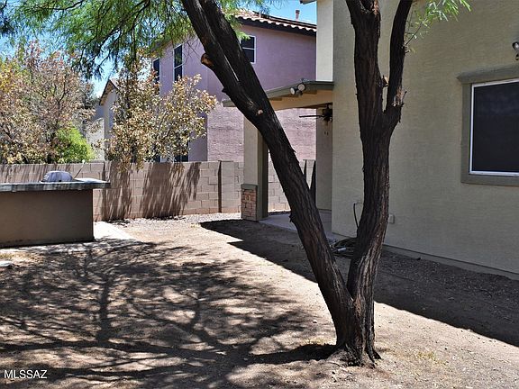 5th image of 960 S Vista Overlook Dr