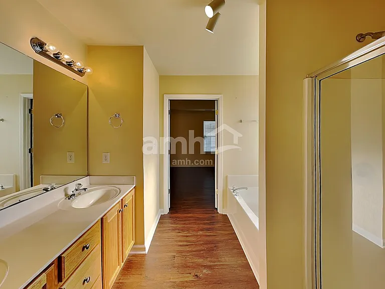 13626 Armour Ridge Dr — Photo 17