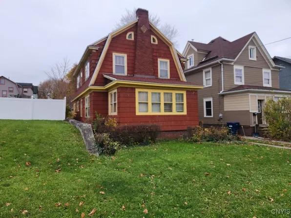 512 E Colvin St, Syracuse, NY 13210