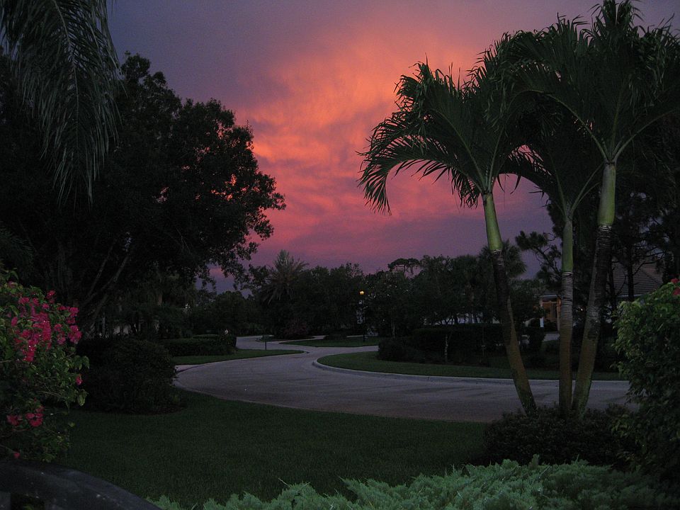 Twilight Front View
