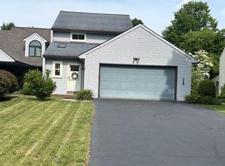 208 Vivian Ln, Vestal, NY 13850