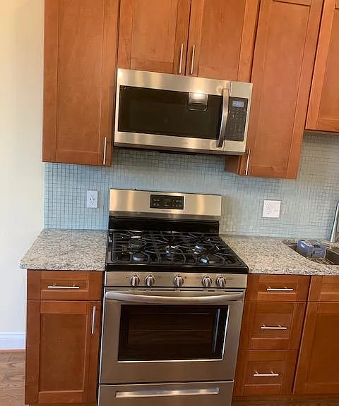 2930 Saint Paul St #3 — Photo 16