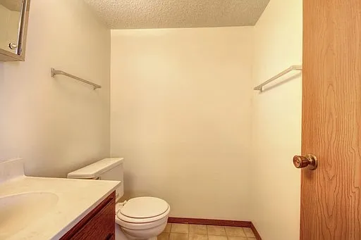 2525 Leeper Dr — Photo 4