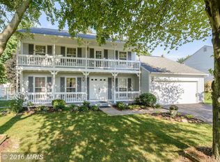 17208 Larosa Dr, Rockville, MD 20855