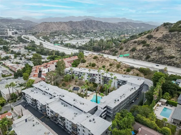 1517 E Garfield Ave APT 102, Glendale, CA 91205