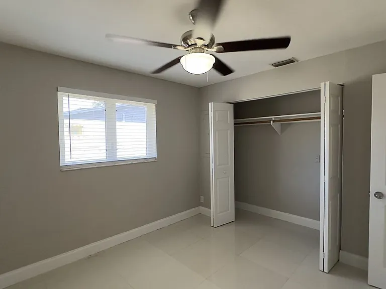 3603 William St — Photo 8