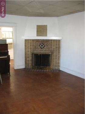 2nd image of 284 N Wycombe Ave
