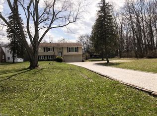 11330 Valley View Rd, Northfield, OH 44067