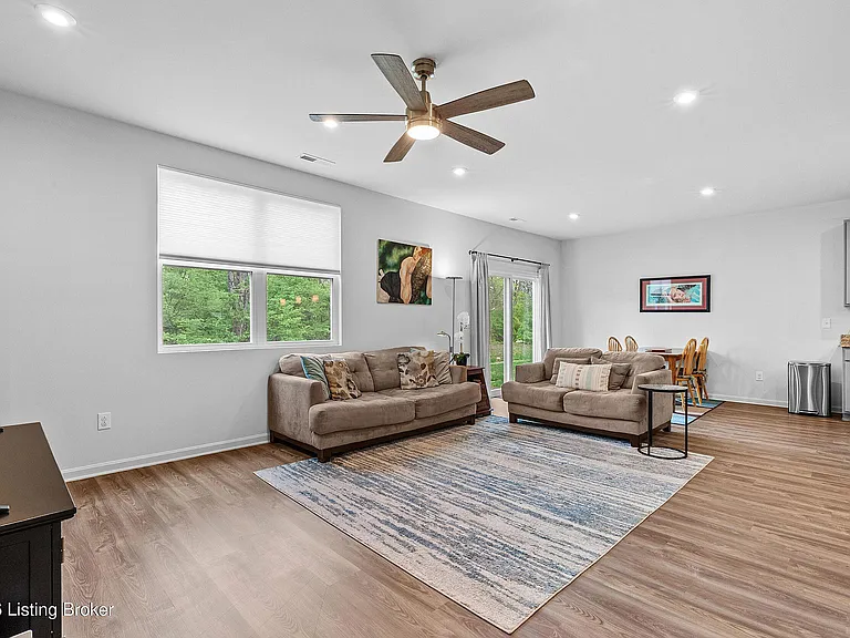 12034 Wooden Trace Dr — Photo 33