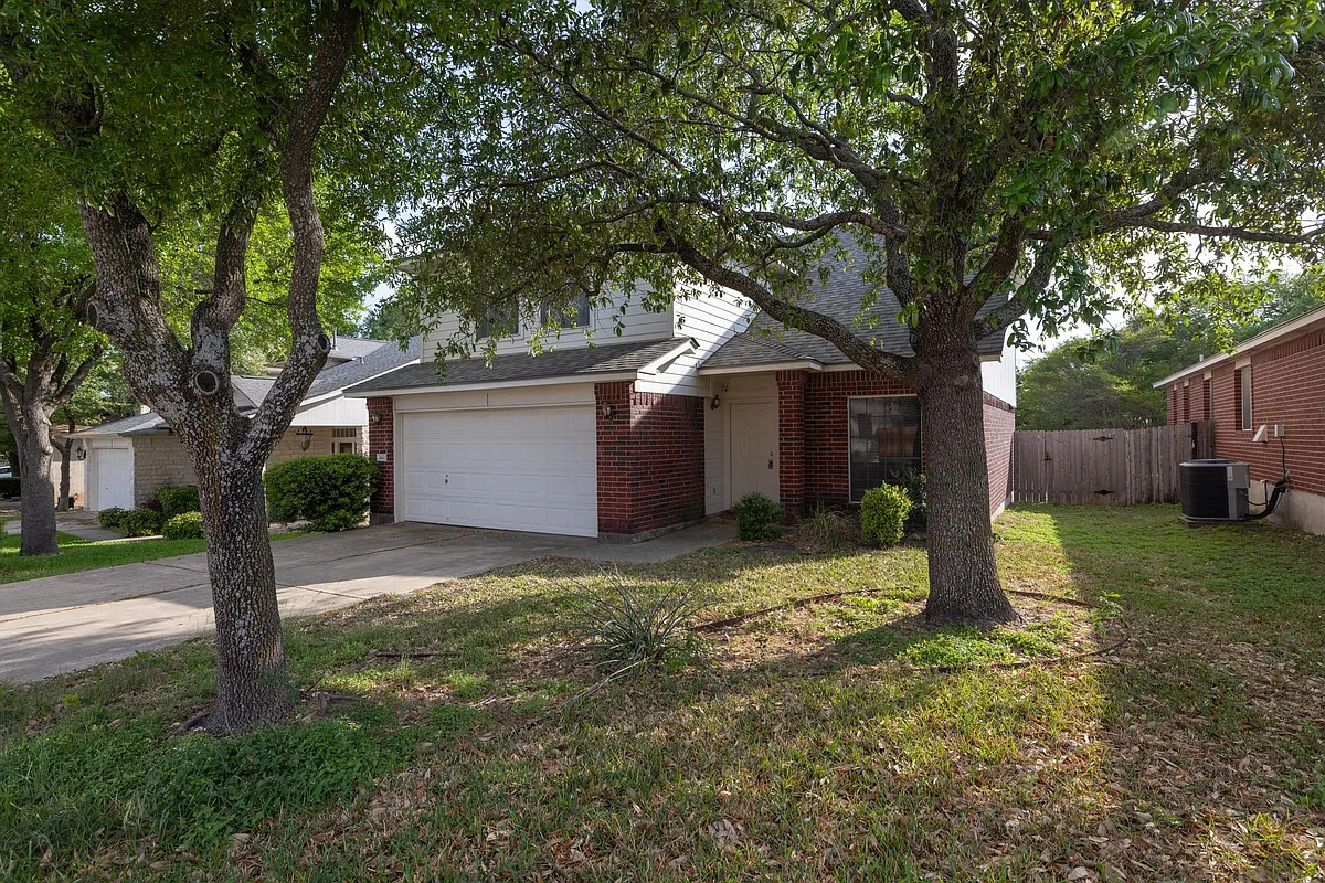 Building Photo - 3410 Flowstone Ln