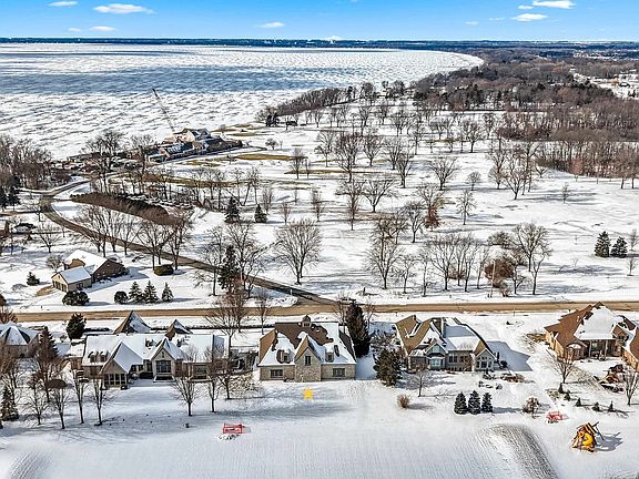 2nd image of N8426 N Shore Rd