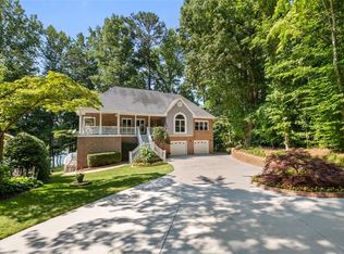 380 Sundown Dr, Dawsonville, GA 30534