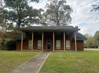 1400 Chestnut St, Crossett, AR 71635