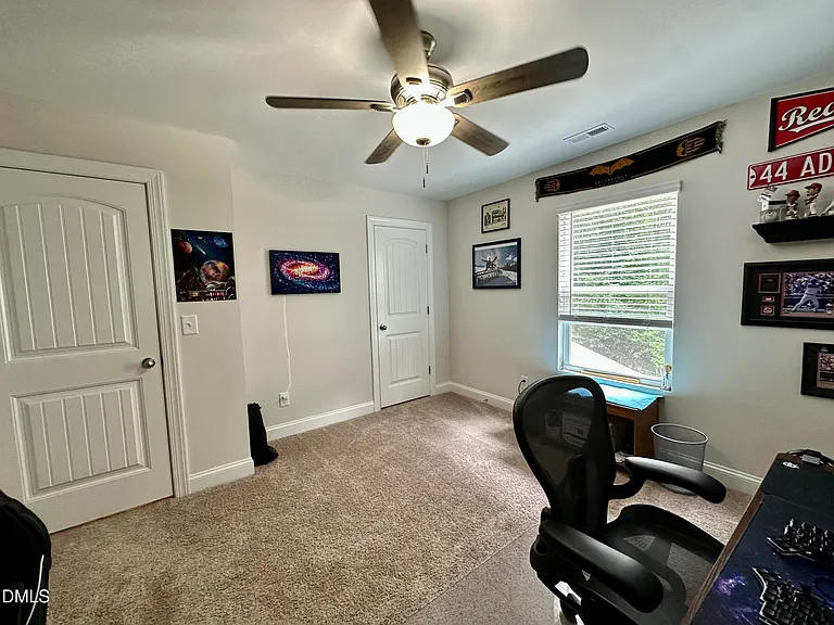 924 Weatherby Ln — Photo 21