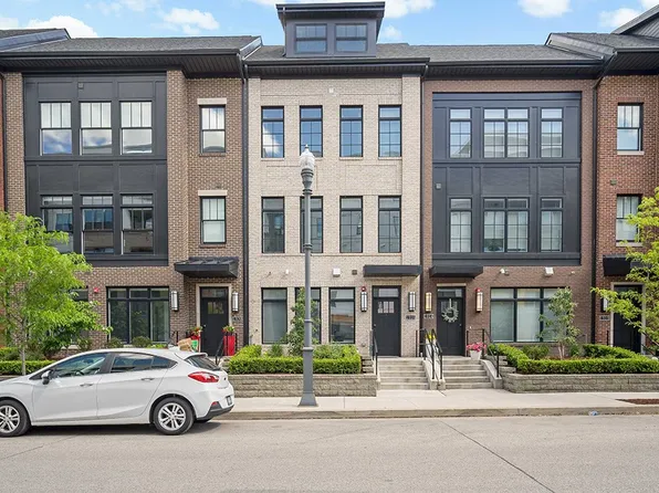 1916 Waterfront Pl, Pittsburgh, PA 15222