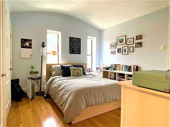 3rd image of 533-535 Columbus Ave #7