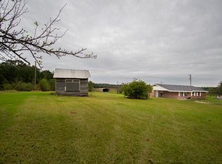 188 Jack Hall Rd, Mount Olive, MS 39119
