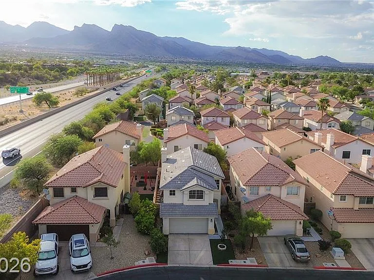 805 Old Mine Creek Ln — Photo 50