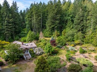 211 Morgan Rd, Southern Gulf Islands, BC V0N1P0