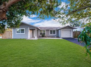 302 SW 5th Ave, Boynton Beach, FL 33435