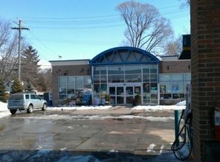 45310 Van Dyke Ave, Utica, MI 48317